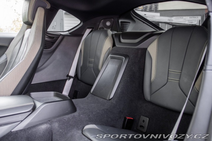 BMW i8 Protonic Frozen Edition 2017