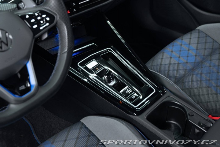 Volkswagen Golf 2.0 TSI 320k R 4MOTION D 2023