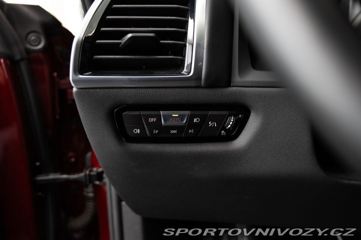 BMW M8 i xDrive Coupé Původ ČR/1 2019