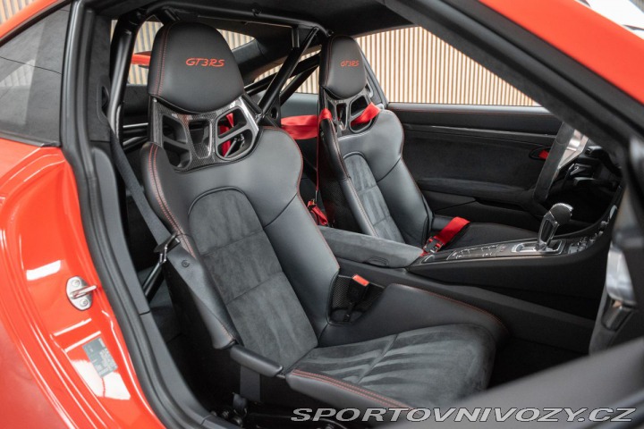 Porsche 911 GT3 RS 4.0 !Najeto 14.885 2016