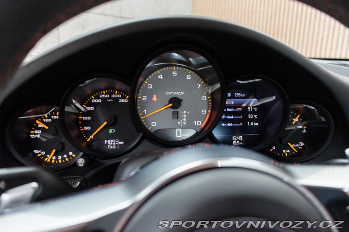 Porsche 911 GT3 RS 4.0 !Najeto 14.885 2016