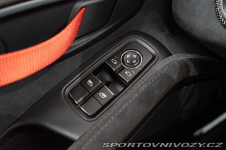 Porsche 911 GT3 RS 4.0 !Najeto 14.885 2016