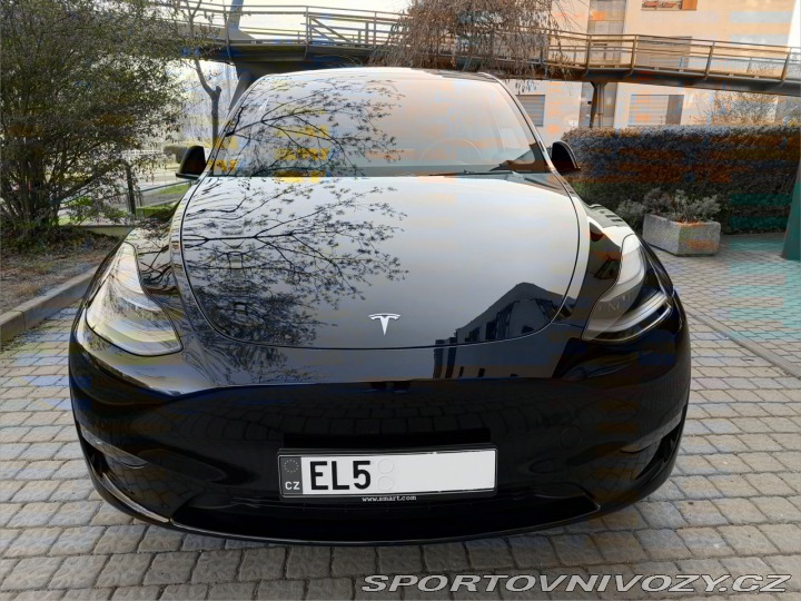 Tesla Model Y AWD Long Range Dual Motor 2024