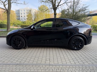 Tesla Model Y AWD Long Range Dual Motor 2024