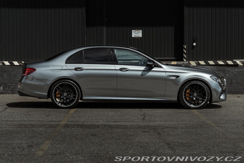 Mercedes-Benz E 63s AMG