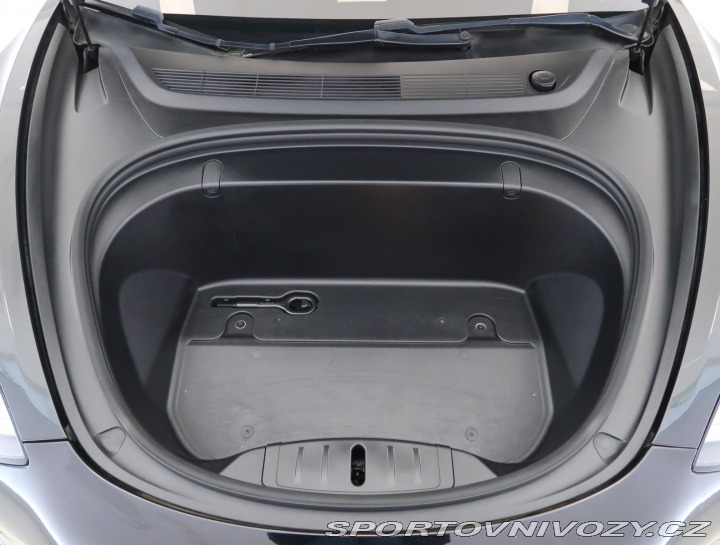 Tesla Model 3 Std Range Plus 52kWh 2019