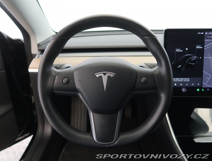 Tesla Model 3 Std Range Plus 52kWh 2019