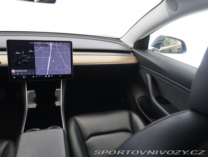 Tesla Model 3 Std Range Plus 52kWh 2019