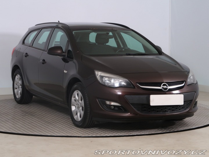 Opel Astra 2.0 CDTI 2014