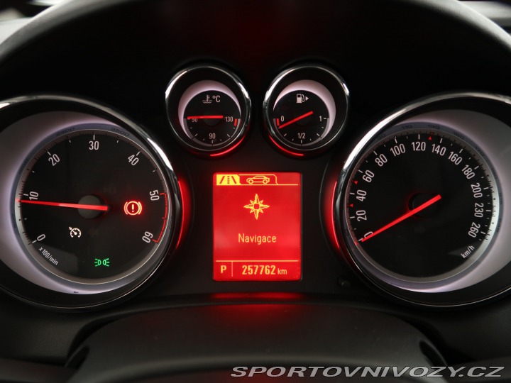 Opel Astra 2.0 CDTI 2014