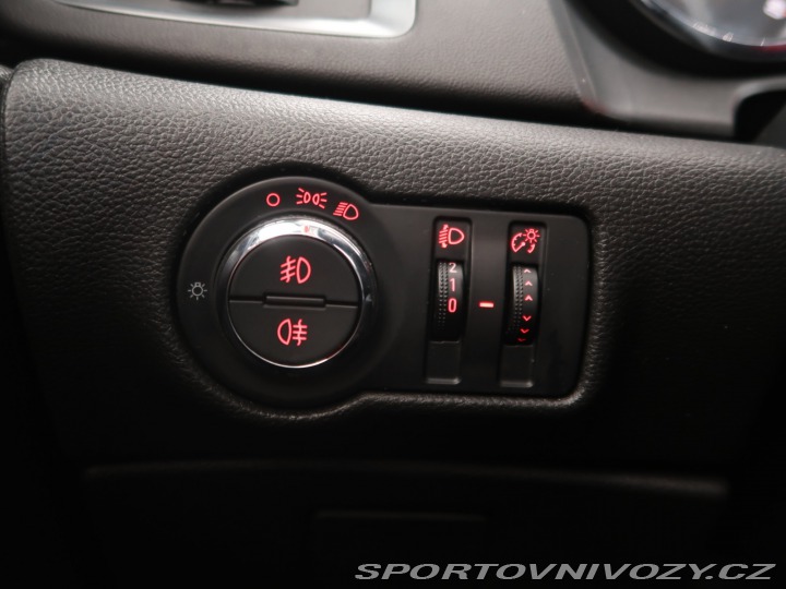 Opel Astra 2.0 CDTI 2014