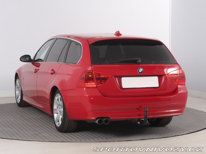 BMW 3 325 i 2008