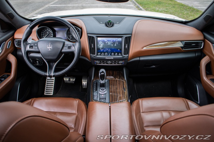 Maserati Levante S, 316kW, A8 / ODPOČET D 2016