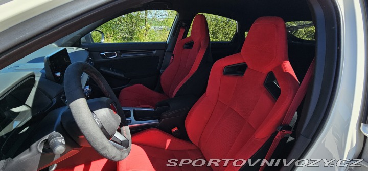 Honda Civic Type R ČR záruka 11/26 2023