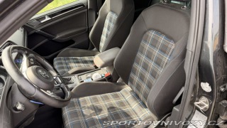 Volkswagen Golf GTE 2016