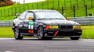 BMW 3 E36 323i závodní