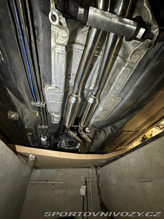 BMW 3 E36 323i závodní 1996