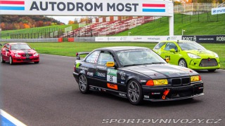 BMW 3 E36 323i závodní 1996