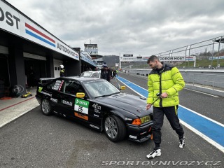 BMW 3 E36 323i závodní 1996