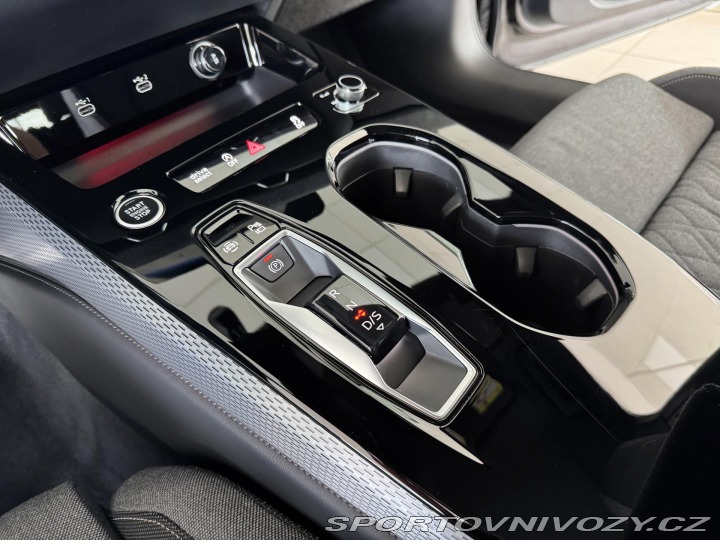 Audi A5 TFSI 150kW*S-LINE*REZERVA 2025