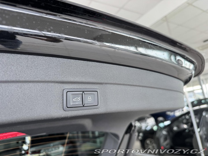 Audi A5 TFSI 150kW*S-LINE*REZERVA 2025