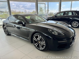 Porsche Panamera  2015