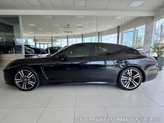Porsche Panamera  2015