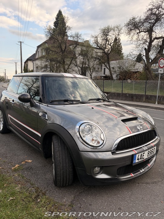 Mini Cooper JCW 2010