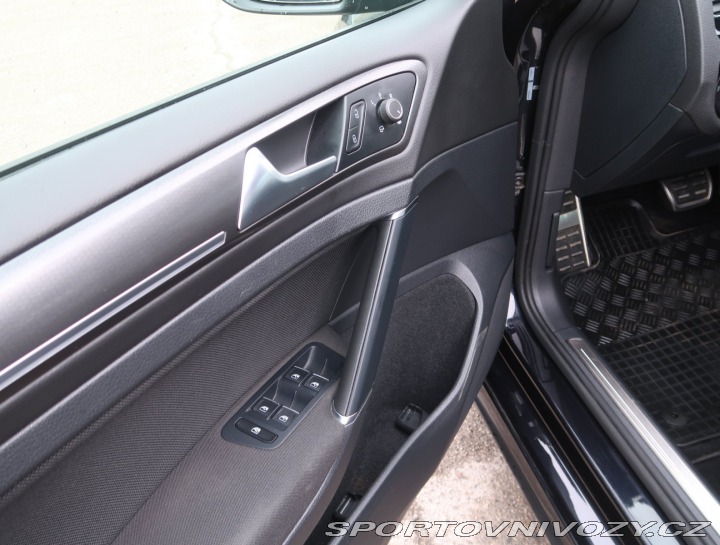 Volkswagen Golf 2.0 TDI GTD 2019