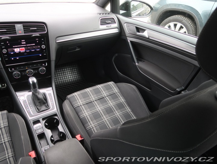 Volkswagen Golf 2.0 TDI GTD 2019
