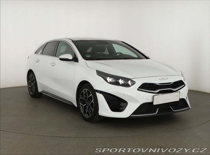 Kia ProCeed GT-Line 1.5 T-GDI 2021