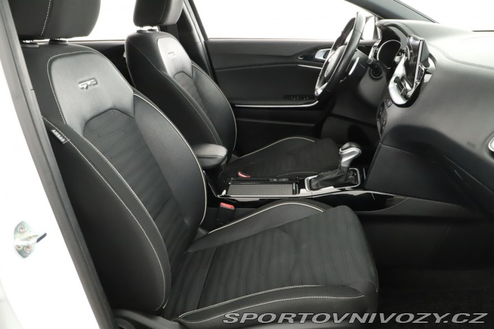 Kia ProCeed GT-Line 1.5 T-GDI 2021