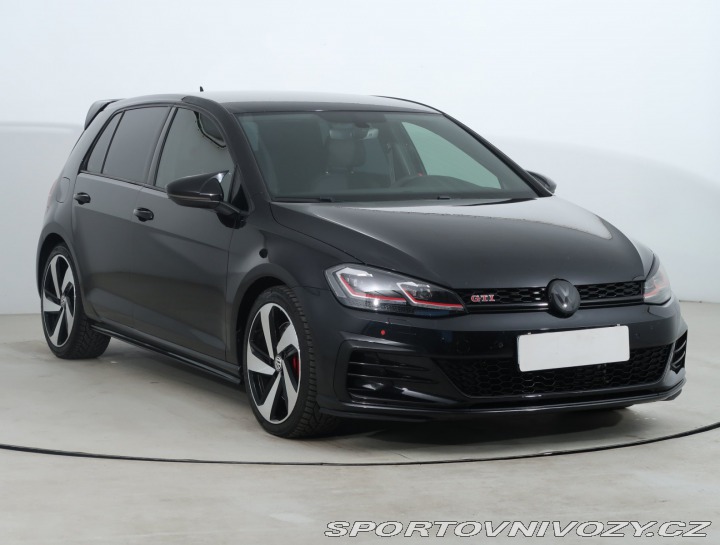 Volkswagen Golf R-Line 2.0 GTI Performanc 2018