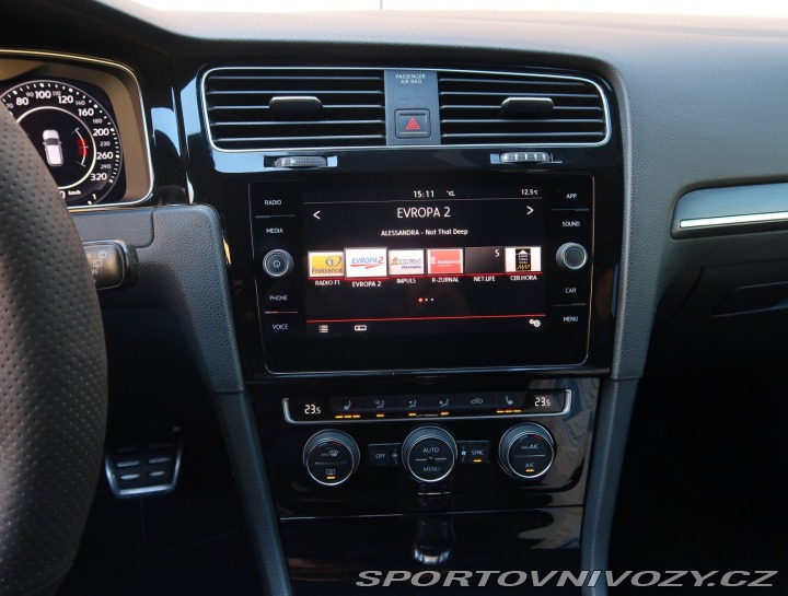 Volkswagen Golf R-Line 2.0 GTI Performanc 2018