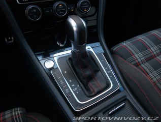 Volkswagen Golf R-Line 2.0 GTI Performanc 2018