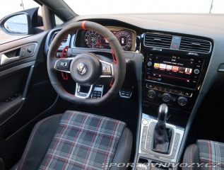 Volkswagen Golf R-Line 2.0 GTI Performanc 2018