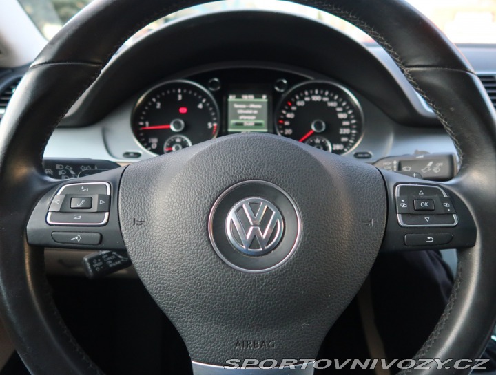 Volkswagen CC Sportline 2.0 TDI BMT 2012