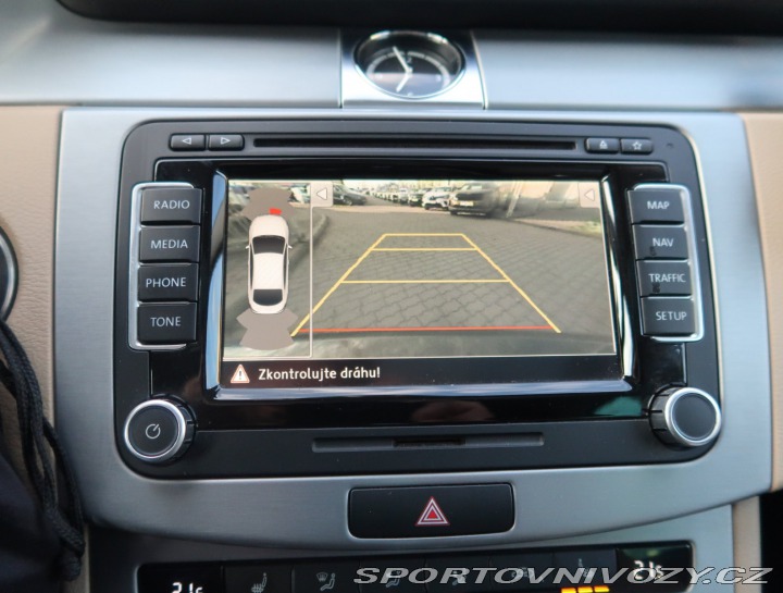 Volkswagen CC Sportline 2.0 TDI BMT 2012