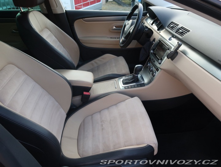 Volkswagen CC Sportline 2.0 TDI BMT 2012
