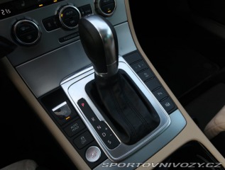 Volkswagen CC Sportline 2.0 TDI BMT 2012