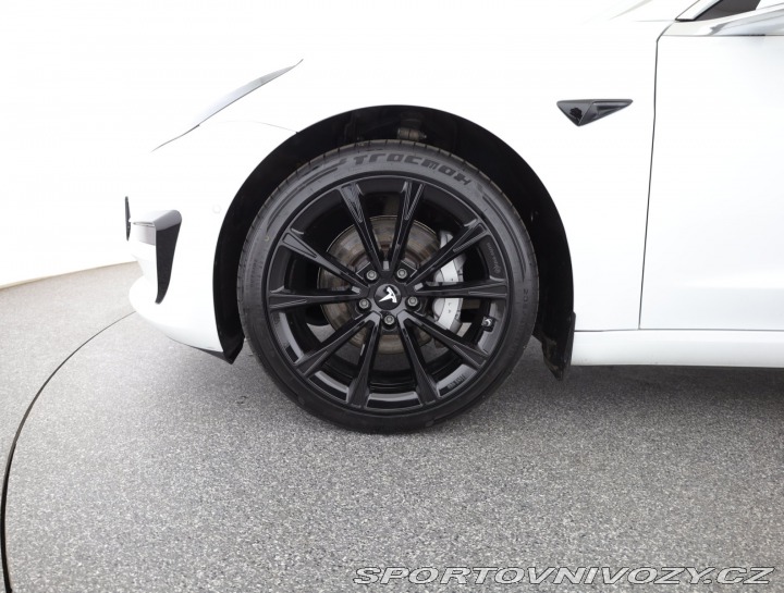 Tesla Model 3 Std Range Plus 52kWh 2020