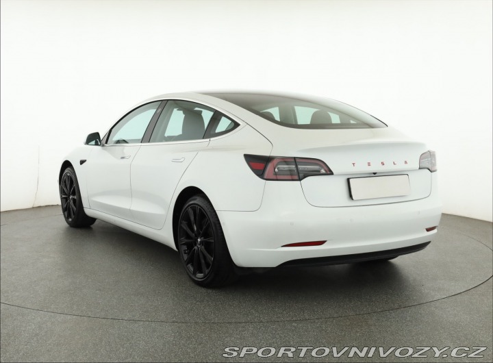 Tesla Model 3 Std Range Plus 52kWh 2020
