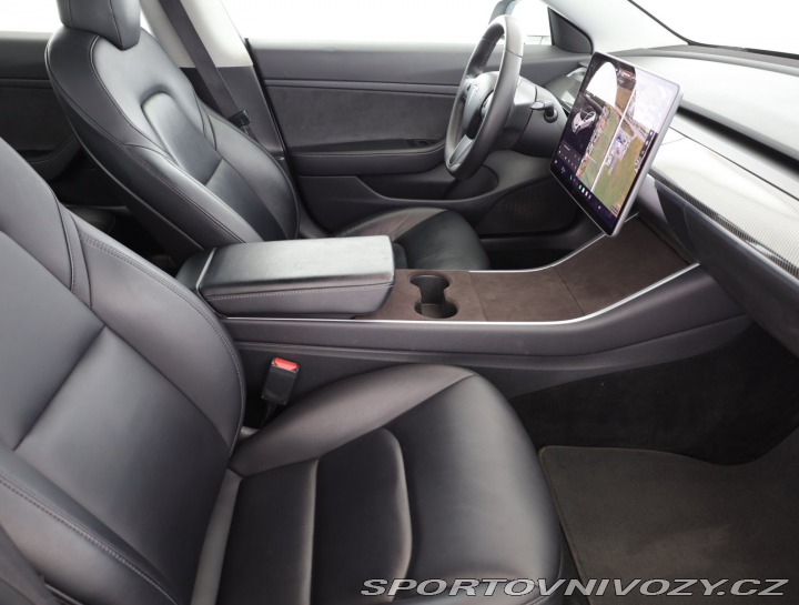 Tesla Model 3 Std Range Plus 52kWh 2020