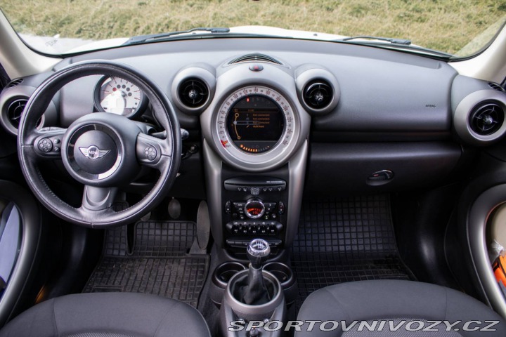 Mini Countryman Cooper 1.6i 85 kW / AJ N 2012