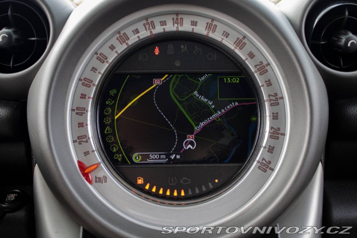 Mini Countryman Cooper 1.6i 85 kW / AJ N 2012