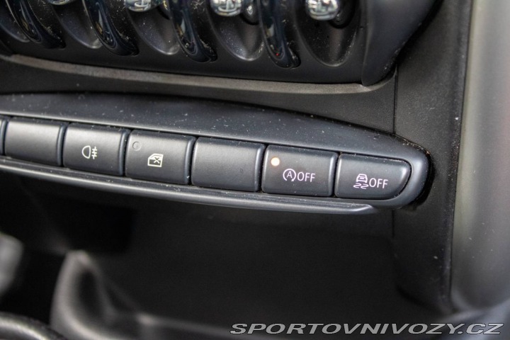 Mini Countryman Cooper  1.6i 85 kW / AJ 2012