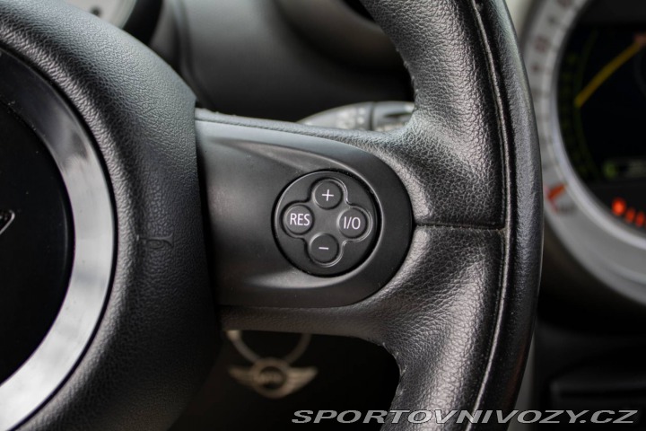 Mini Countryman Cooper  1.6i 85 kW / AJ 2012