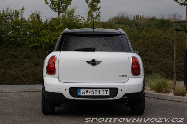 Mini Countryman Cooper  1.6i 85 kW / AJ 2012