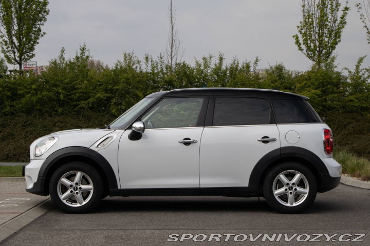 Mini Countryman Cooper  1.6i 85 kW / AJ 2012