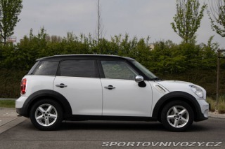 Mini Countryman Cooper  1.6i 85 kW / AJ 2012